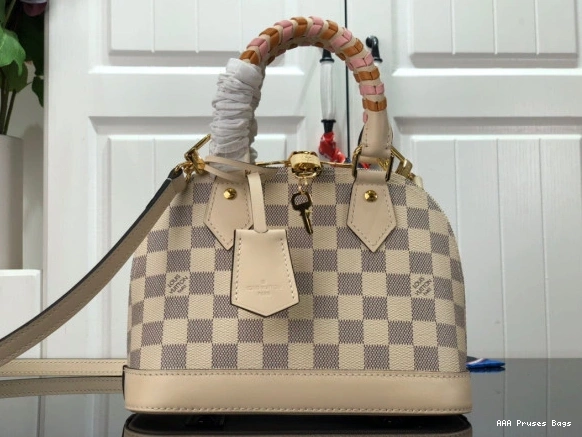 AAA Pruses Bags Louis Vuitton ALMA BB 0708